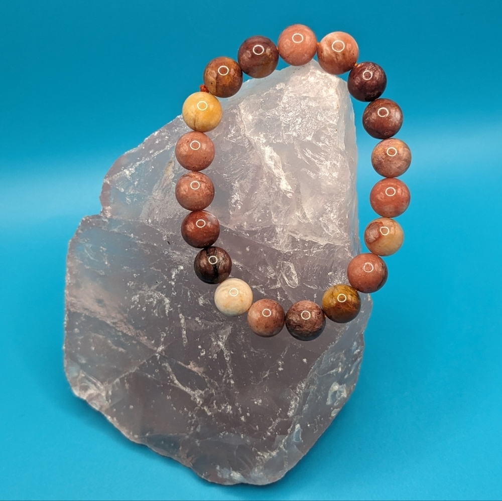 Beautiful Carnelian moonstone bracelet with lots of flash